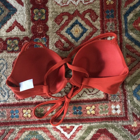 Red Aerie bikini top 36 D - Picture 2 of 4